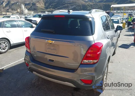 2020 Chevrolet Trax Fwd Lt from USA, damaged, VIN 3GNCJLSB2LL233953